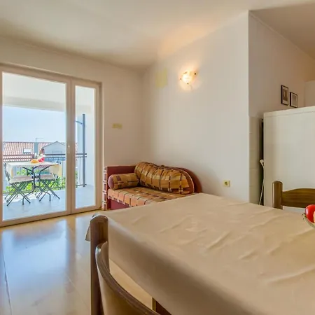 Apartment Iris Crikvenica