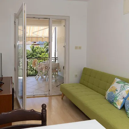 Apartment Iris Crikvenica