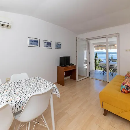 Iris Lägenhet Crikvenica