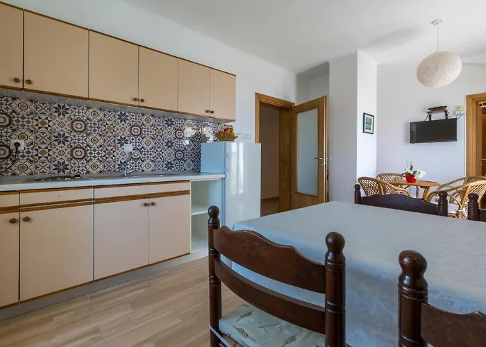 Apartment Iris Crikvenica